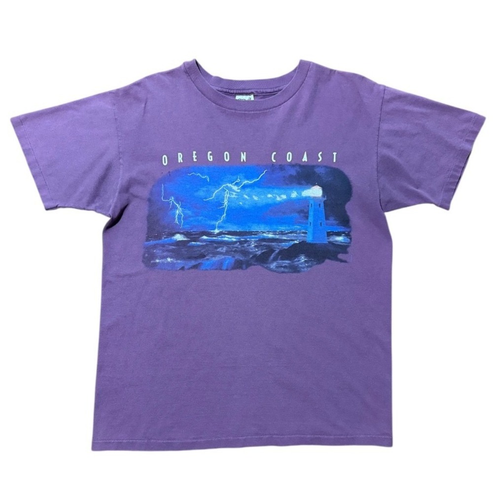 Vintage 90s Oregon West Coast Lighthouse Lightning Storm Ocean Graphic T-shirt